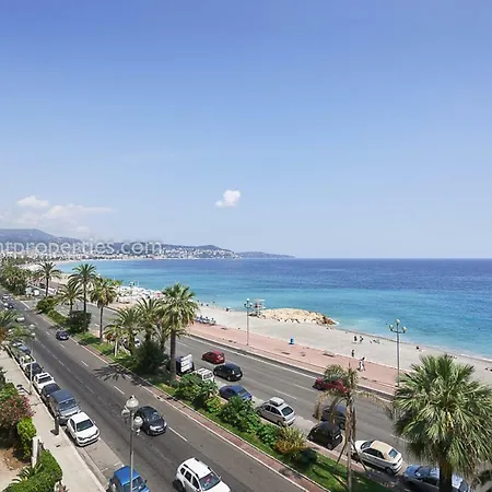 Apartment Sunlight - 